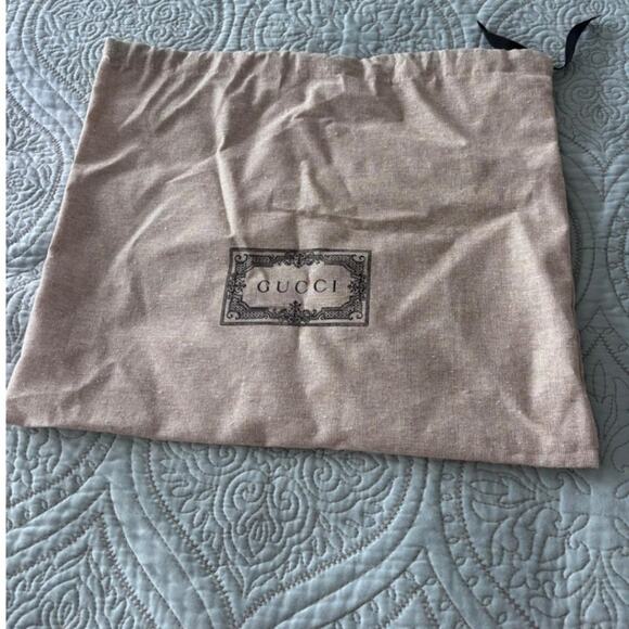 Gucci GG Marmont Small Chain Shoulder Bag Leather Chevron Logo Luxe Neutral Soft - Picture 14 of 15